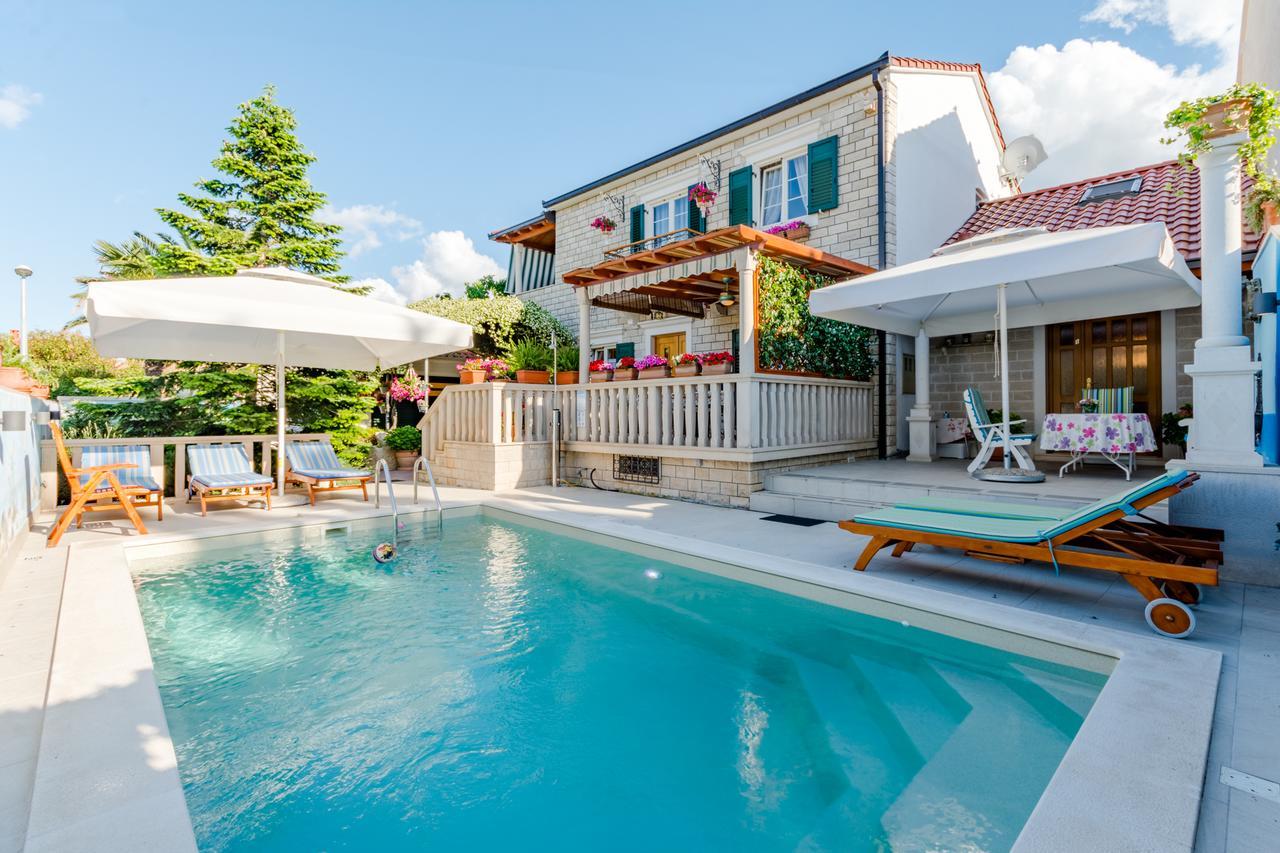 Apartments Villa Camellia - Adults Only スペタル エクステリア 写真