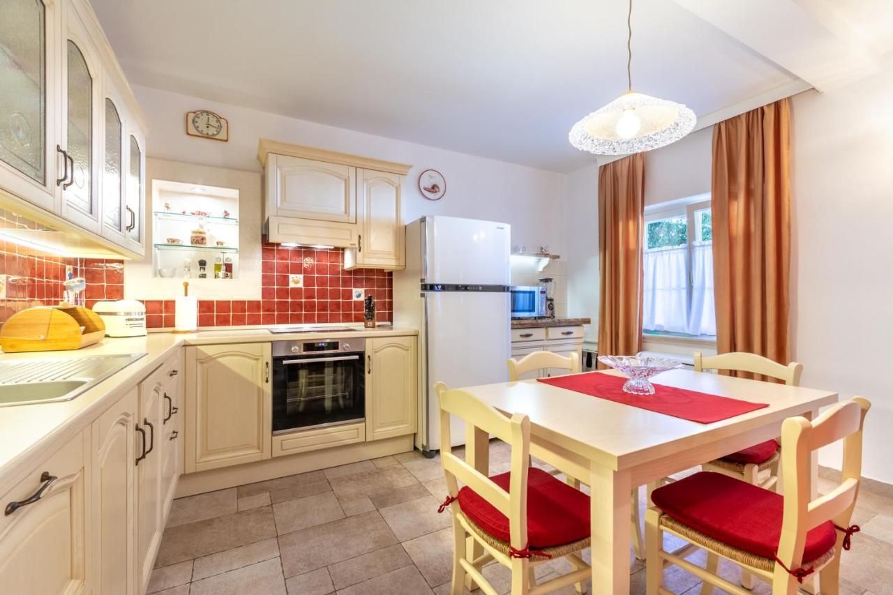Apartments Villa Camellia - Adults Only スペタル エクステリア 写真