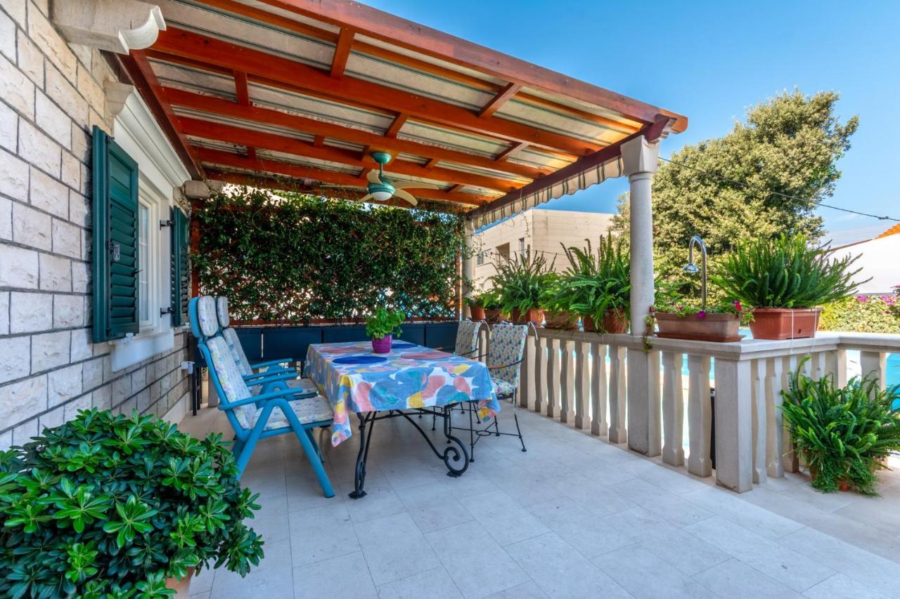 Apartments Villa Camellia - Adults Only スペタル エクステリア 写真