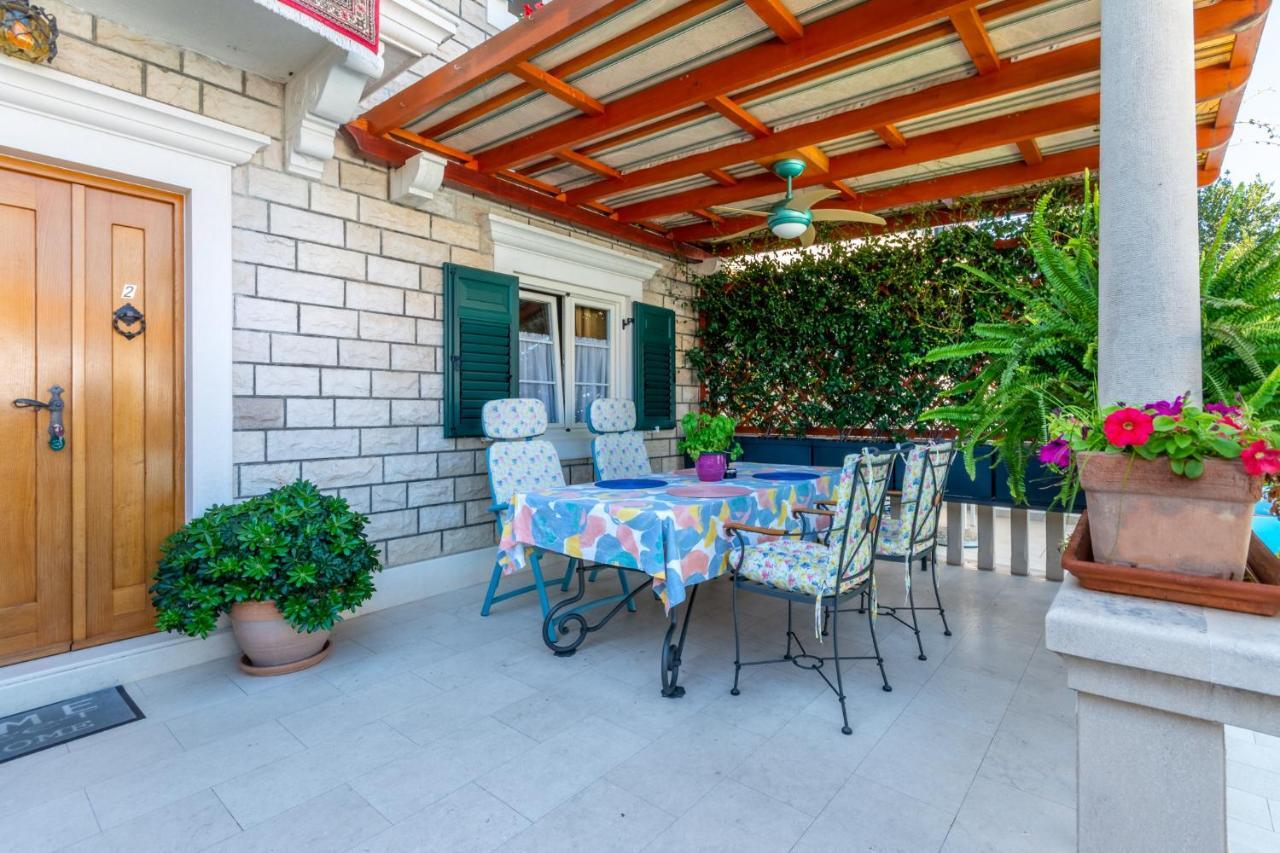 Apartments Villa Camellia - Adults Only スペタル エクステリア 写真